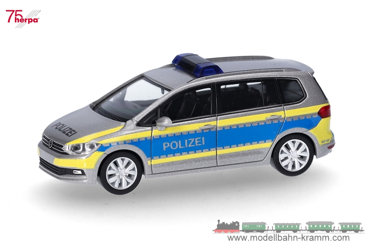 Herpa 097949, EAN 4013150097949: 1:87 Volkswagen (VW) Touran Polizei Hamburg