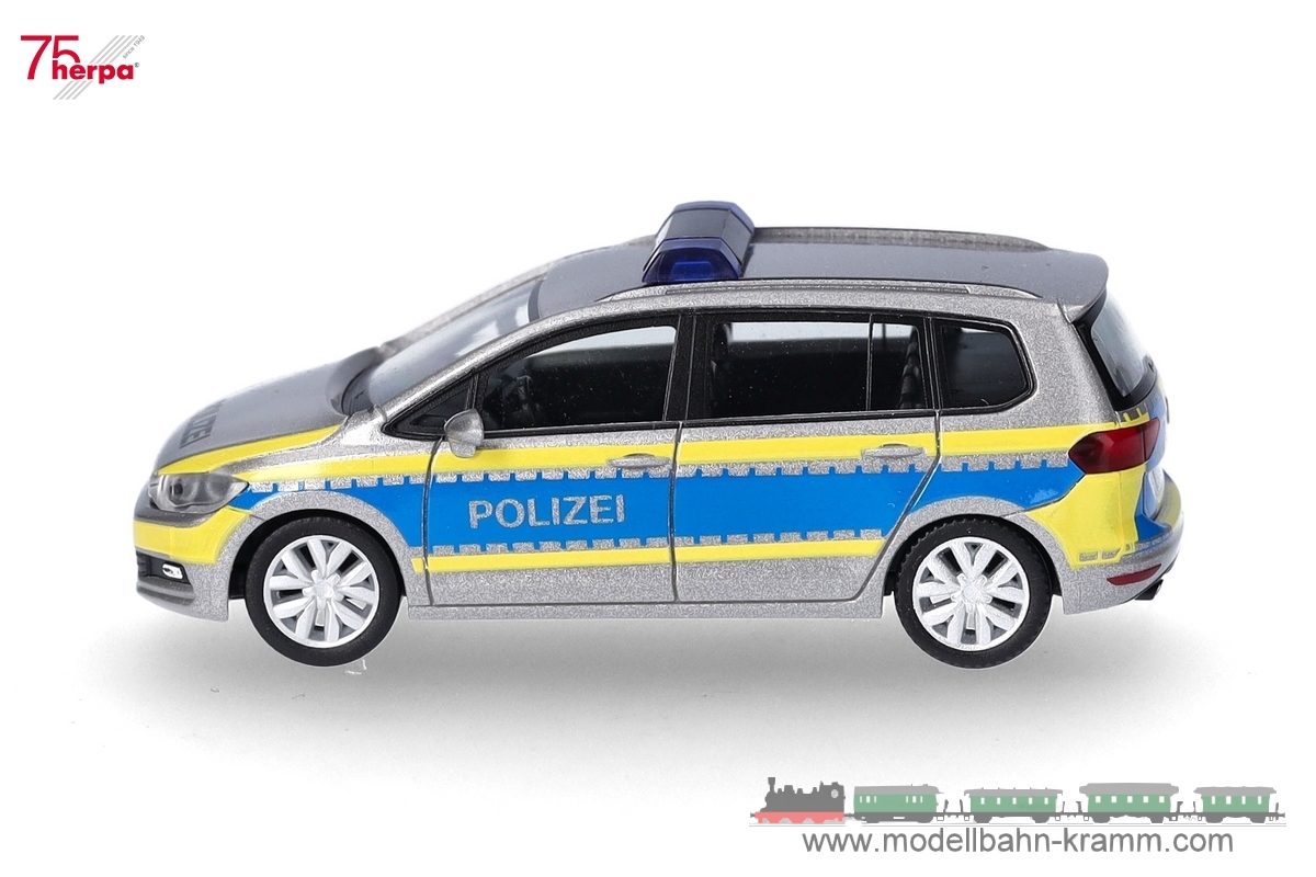 Herpa 097949, EAN 4013150097949: 1:87 Volkswagen (VW) Touran Polizei Hamburg