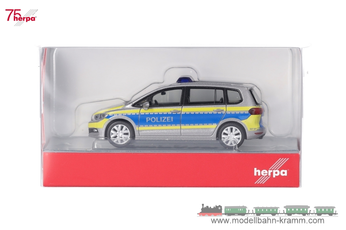 Herpa 097949, EAN 4013150097949: 1:87 Volkswagen (VW) Touran Polizei Hamburg