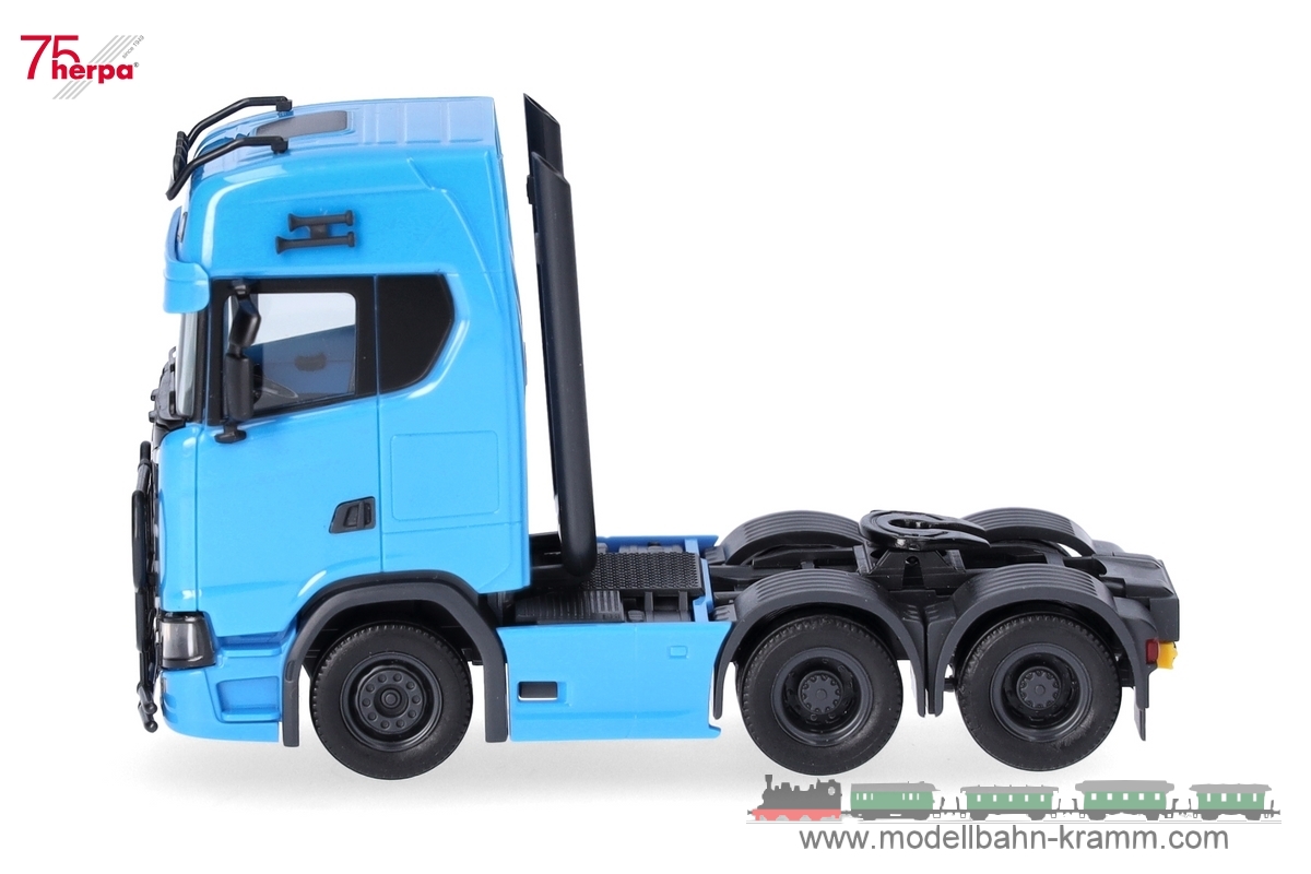 Herpa 314053-004, EAN 4013150353885: 1:87 Scania CS 20 6x4 Zugmaschine, himmelblau