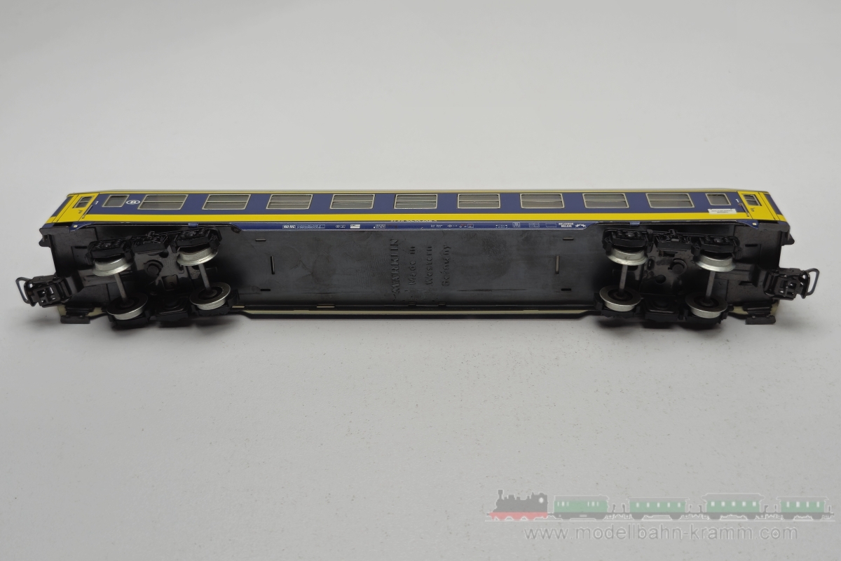 1A.second hand goods 540.0004120.005, EAN 2000075665980: Märklin H0 AC 4120 Liegewagen 1 Klasse blau/gelb SNCB