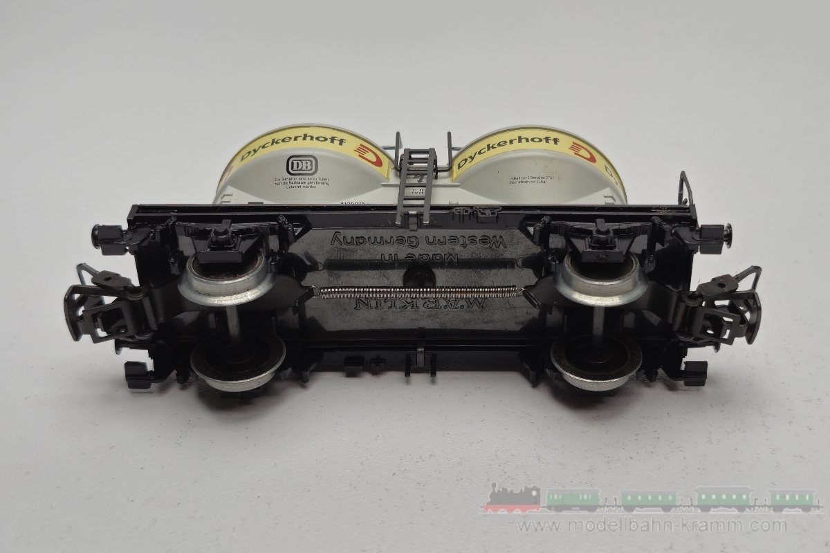 1A.second hand goods 540.0004761.002, EAN 2000075665188: Märklin H0 AC 4761 Silowagen 2-achsig grau Dyckerhoff“ DB